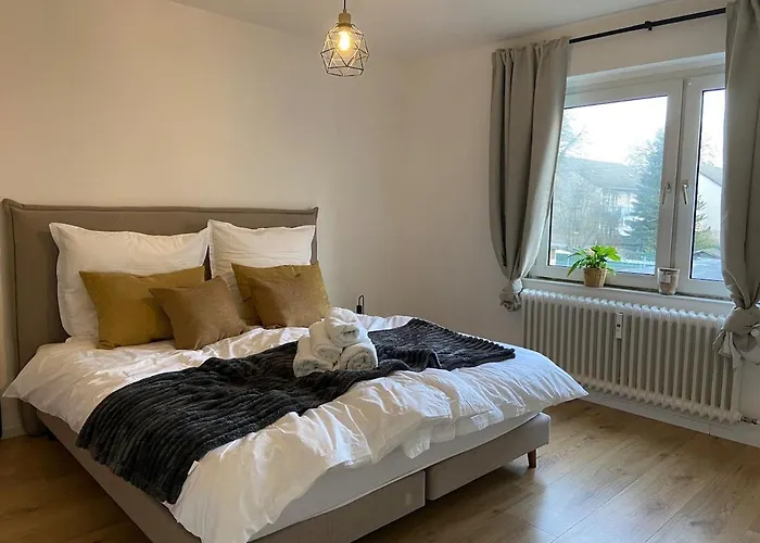 Grosse Mit Perfekter Anbindung * Bottrop